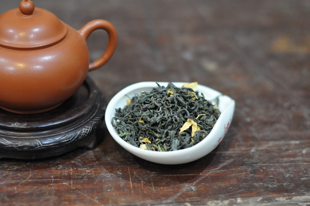 Trà móc câu hương bưởi có đặc điểm gì khác biệt? 2 DSC 0024